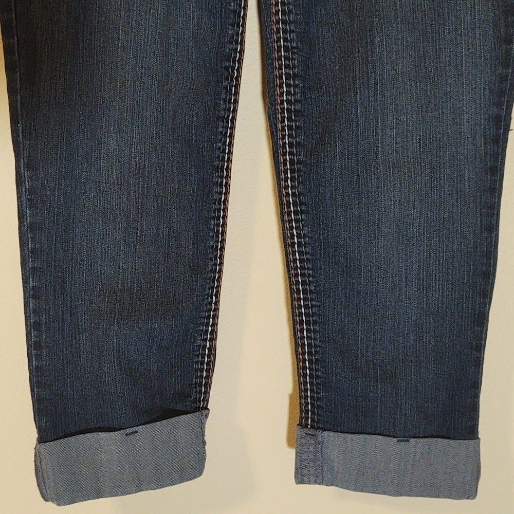 a.n.a A New Approach Women's Cuffed Denim Jeans - Picture 2 of 10